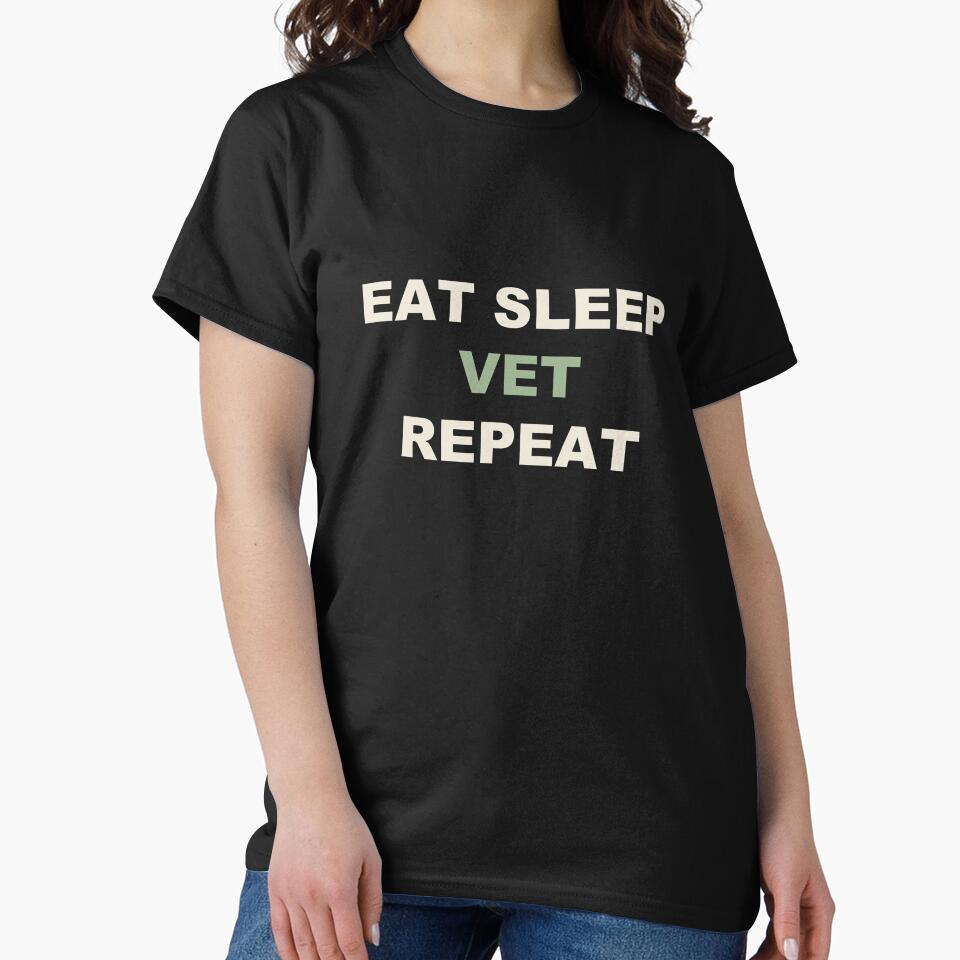 ssrcoclassic_teewomens_0210101001c5ca27c6frontproduct_squarex1000 - Vet Gifts UK