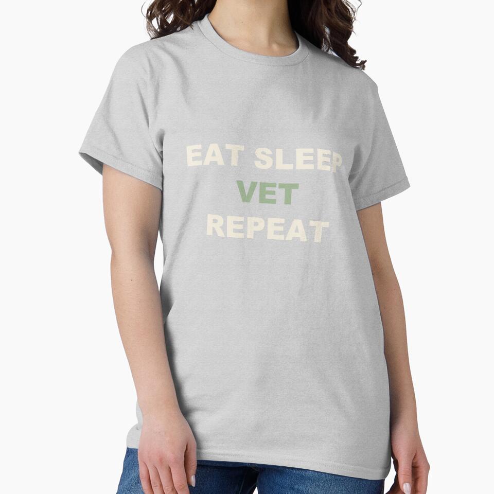 ssrcoclassic_teewomens_02heather_greyfrontproduct_squarex1000-1 ssrcoclassic teewomens 02heather greyfrontproduct squarex1000 1 - Vet Gifts UK